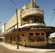 Robin Hood Hotel - Broome Tourism