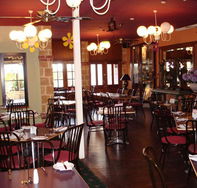 Belvideres Bar Bistro Bottleshop - Broome Tourism