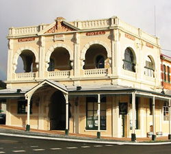  Broome Tourism