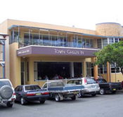Town Green Inn - Broome Tourism