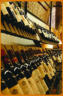 Steeds Club Grill & Bar - Broome Tourism 3