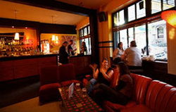Darlo Bar - Broome Tourism 3