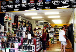 Knickerbocker Hotel - Broome Tourism 3