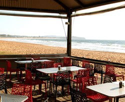 Collaroy Beach Hotel - Broome Tourism 3