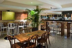 The Village Bar - Broome Tourism 3