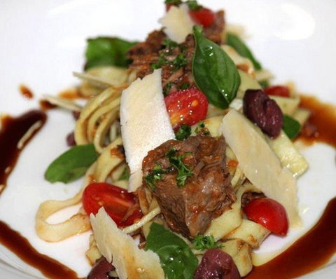 Giardini By Brent Arena - Broome Tourism 3