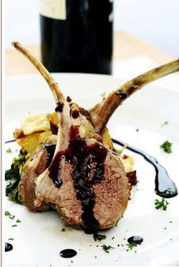 The Keppels QLD Broome Tourism