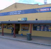 The Lake George Hotel - Broome Tourism