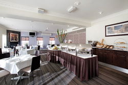 AJs Bar & Bistro - Broome Tourism 0