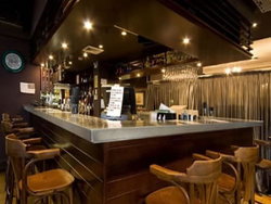 Royal Oak Hotel - Broome Tourism 0