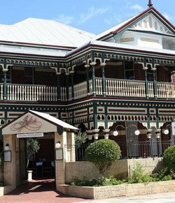 Julios - Broome Tourism 0