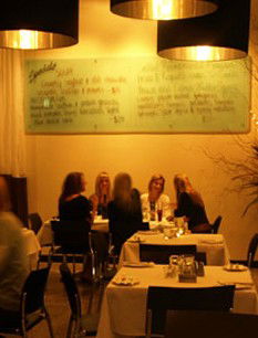 Brighton Hotel - Broome Tourism 0