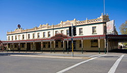Soden's Australia Hotel - Broome Tourism 1
