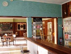 Yarloop Hotel - Broome Tourism 2