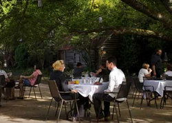 The Cosmopolitan Hotel - Broome Tourism 3