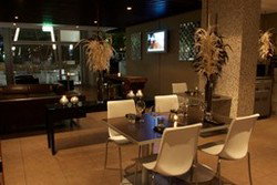 Metro Bar And Bistro - Broome Tourism 3