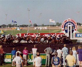 Darwin Turf Club - Broome Tourism 0