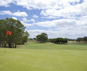 Curlewis Golf Club - Broome Tourism 1