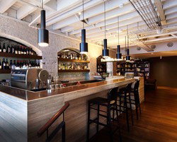 HRH Wine Bar - Broome Tourism 0