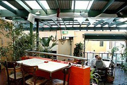 Buzzzbar Cafe - Broome Tourism 2