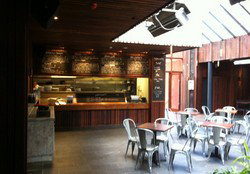 Coach And Horses Hotel - Broome Tourism 2