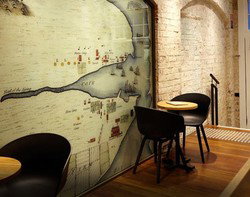 HRH Wine Bar - Broome Tourism 1
