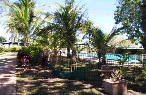 Mandorah Beach Hotel - Broome Tourism 2