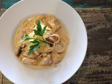 Ocean Shores Tavern - Broome Tourism 1