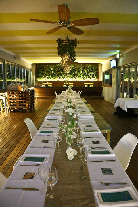 Ocean Shores Tavern - Broome Tourism 5