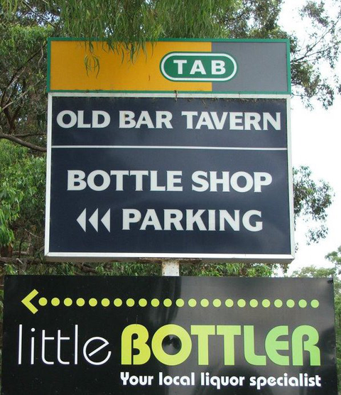 Old Bar Tavern - Broome Tourism 0