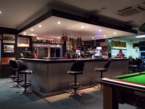 Queens Arms Hotel - Broome Tourism 4