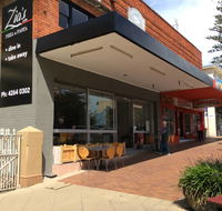 Zias Caff - Broome Tourism