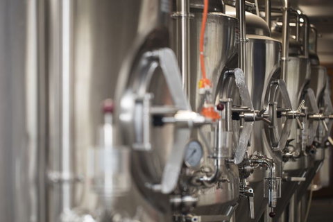 Hemingway's Brewery Cairns Wharf - Broome Tourism 2