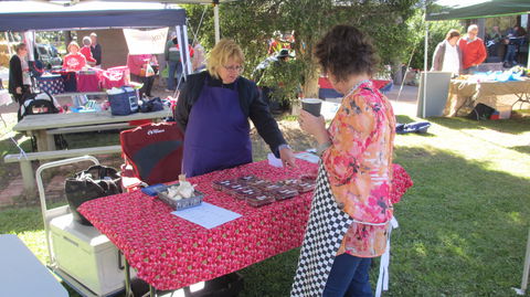 Hamilton HIRL Farmers And Craft Market - Broome Tourism 2