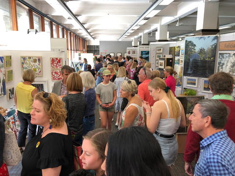 Art Upmarket - Broome Tourism 0