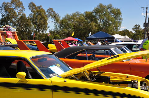 Chryslers On The Murray - Broome Tourism 2