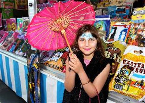 Kings Langley Village Fair - Broome Tourism 0