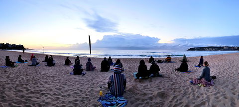 Making Meditation Mainstream: Free Beach Meditation Session South Manly - Broome Tourism 0