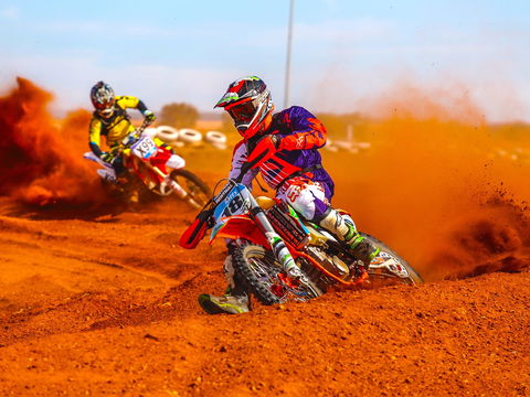 Tatts Finke Desert Race - Broome Tourism 0
