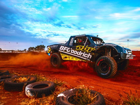 Tatts Finke Desert Race - Broome Tourism 1