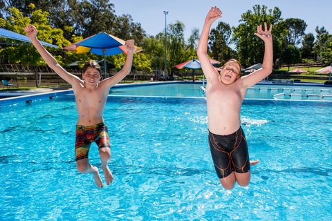 Australia Day Fun At Lake Talbot Water Park - Broome Tourism 2