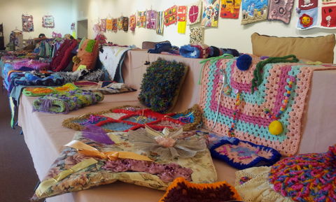 Dementia Fiddle Rug Exhibition - Broome Tourism 0