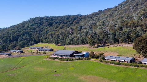 Father's Day Lunch At Holmesglen At Eildon - Broome Tourism 2
