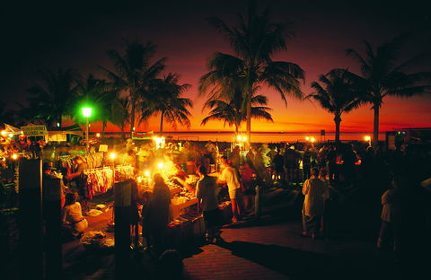 Mindil Beach Sunset Market - Broome Tourism 2