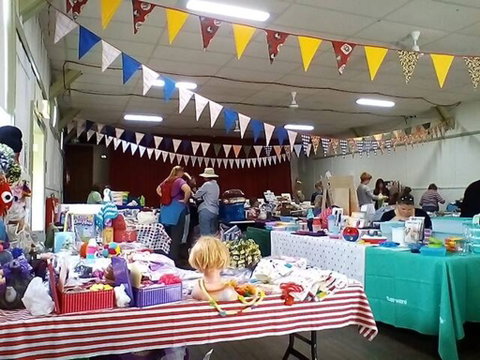 Tarago Craft, Art, Produce Seasonal (CAPS) Market - Broome Tourism 0