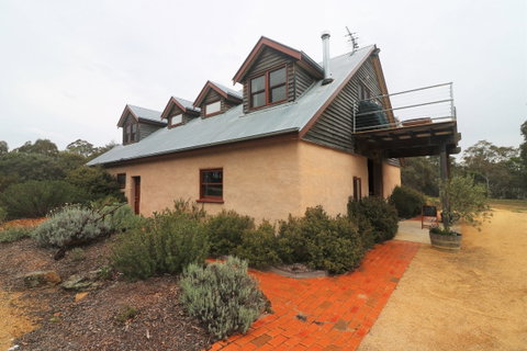 Yarralaw Springs Wines  - Cellar Door Wine Tasting - Broome Tourism 2