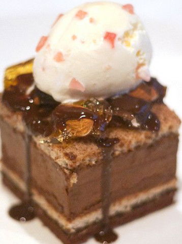Dedes Restaurant - Broome Tourism 4