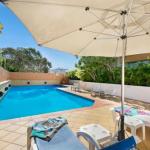 Santorini Twin Waters - Broome Tourism 0