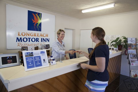 Longreach Motor Inn - Broome Tourism 4
