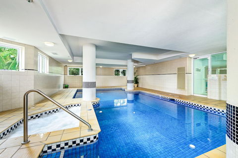 Crest Apartments - Broome Tourism 6